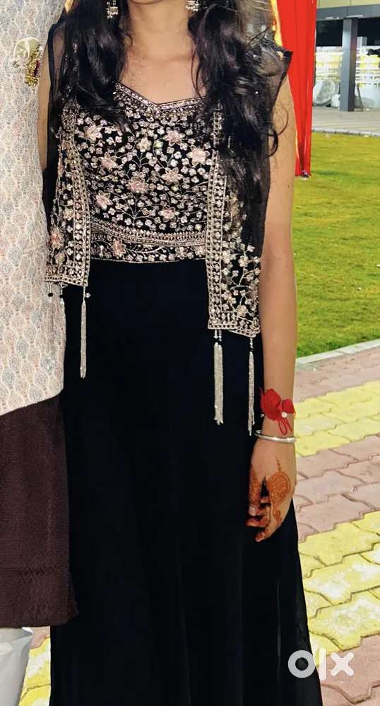 “Ethnic Party Wear Dress – XL Size – Only Once Worn”