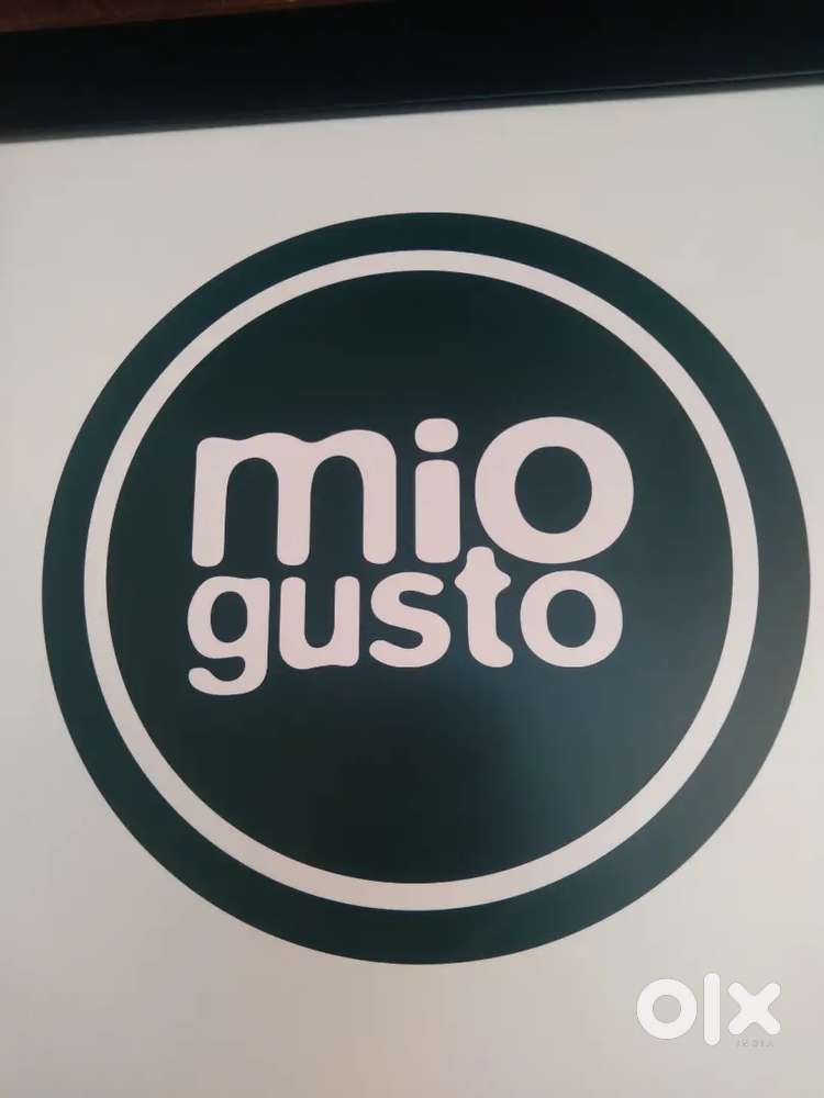 Experienced Baker  and cake  artist