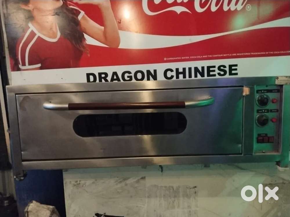 Commercial pizza oven