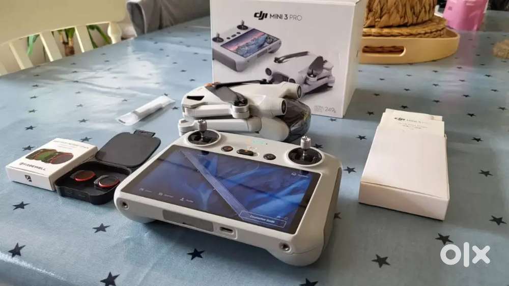 DJI MINI 3 PRO 4K + RC REMOTE + 2 Batteries(Freewell Filters+Prop