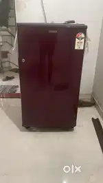 Single door fridge