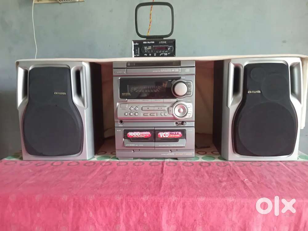 Aiwa music system