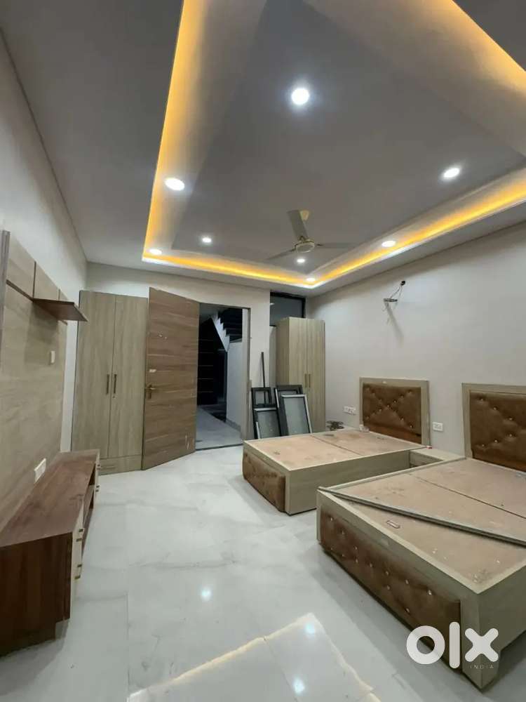 29 Rooms property for Air bnb Raja park