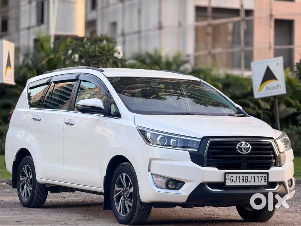 Toyota Innova, 2023, Diesel