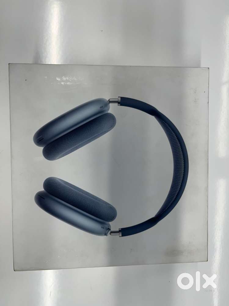 Apple AirPods Max Brand New (Type C, Sky Blue)