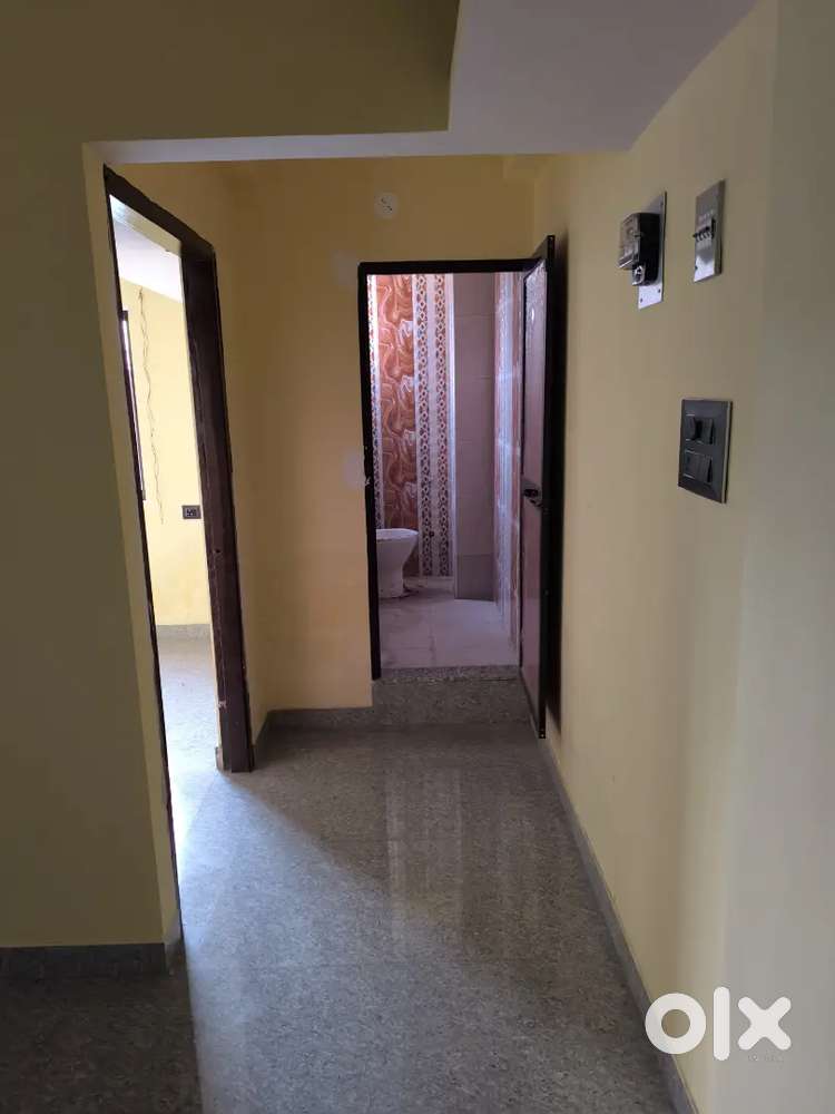 1BHK fully independent flat bachelor's and couple Allowed