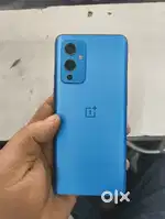 one plus 9 8/128gb with bill box charger out of warranty