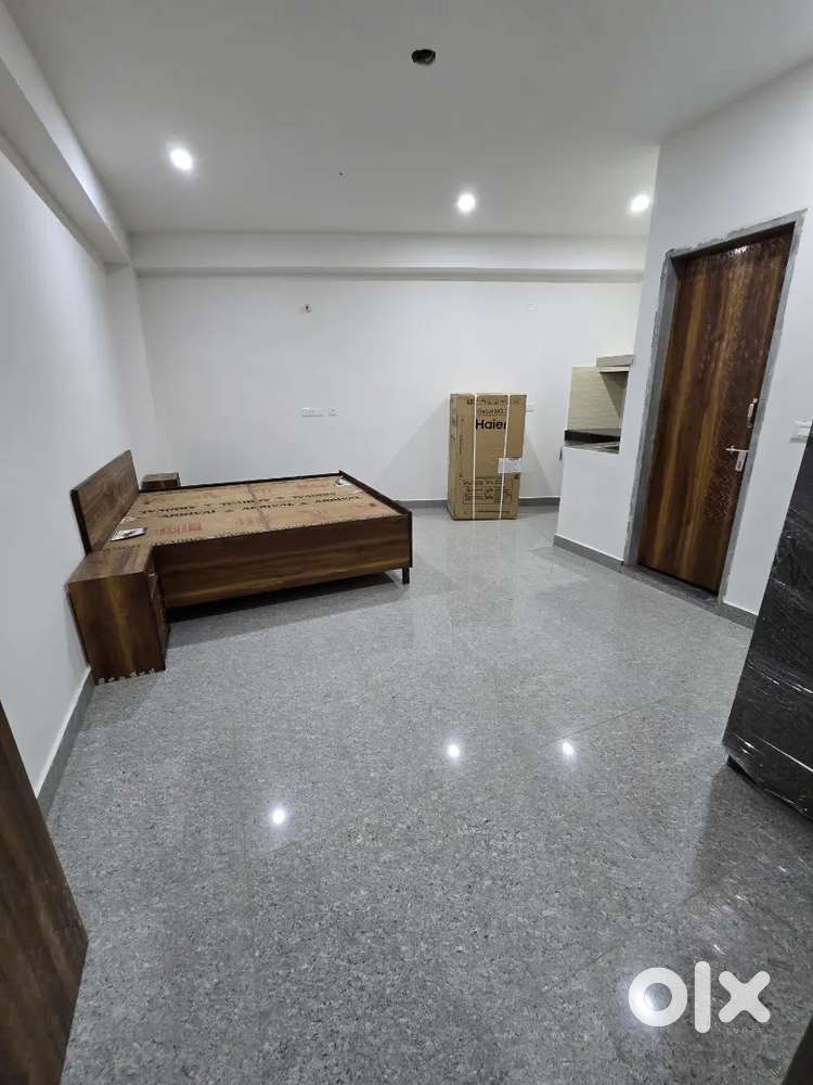 1RK Fully Furnished attach bathroom with balcony