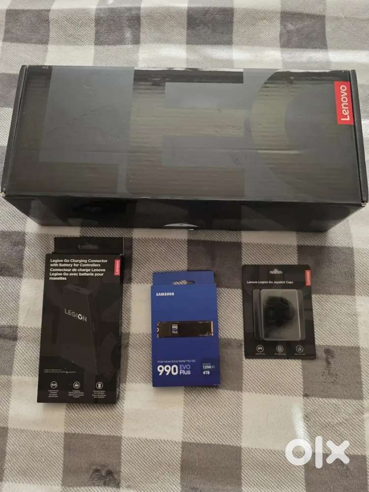 Lenovo Legion Go 2 4TB SSD AMD Ryzen