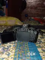 Canon EOS 700d