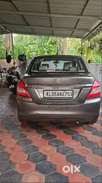 Maruti Suzuki Swift Dzire (2016) Vxi Automatic (AT)