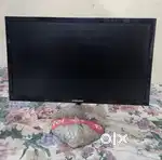 Samsung 19 inch Monitor (Like New) - S19F350HNW