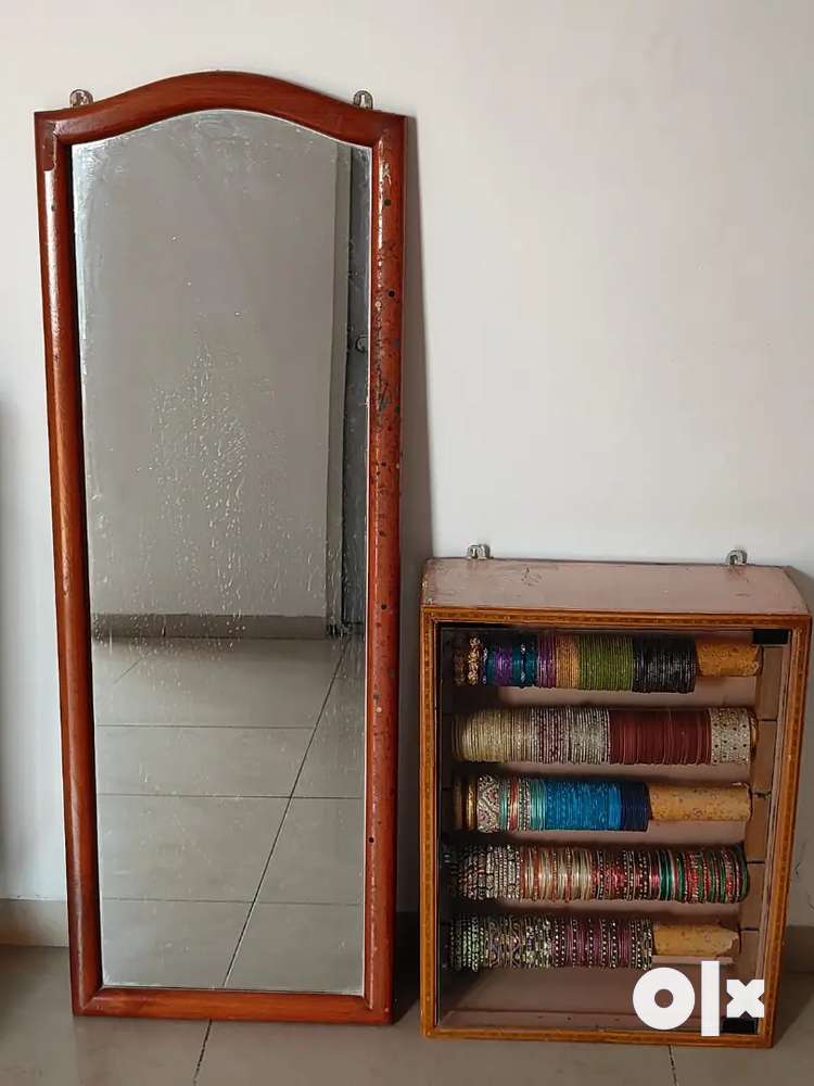Dressing mirror with teak wood beading and wooden bangle box