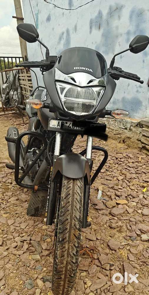 New bike very reir used 4mont bike
