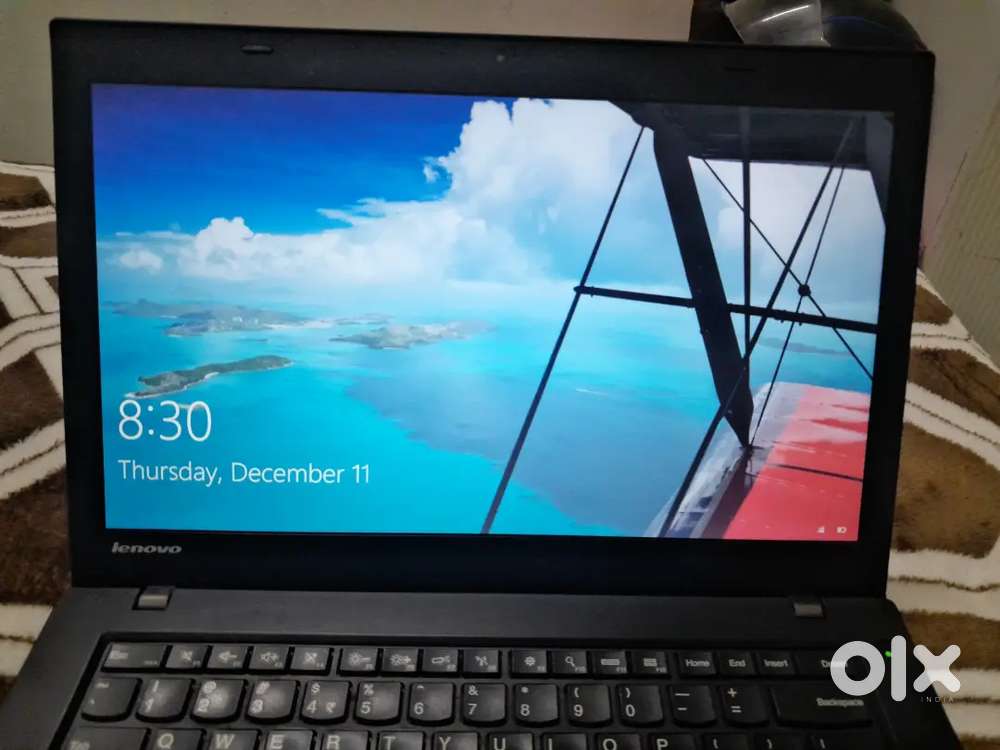 New Leptop good condition  with mause keyboard