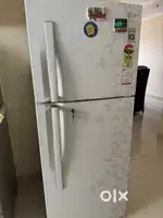 LG Double Door 260-Liter Refrigerator