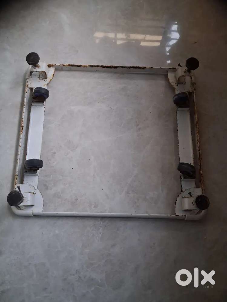 Washing machine stand