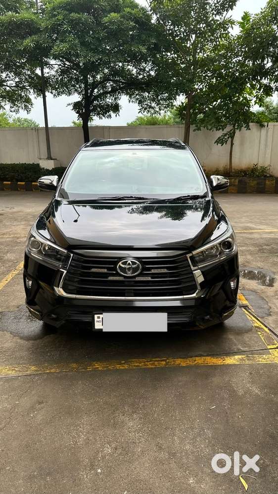 Toyota Innova Crysta 2022 Diesel Well Maintained