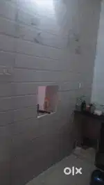 Looking for roommate