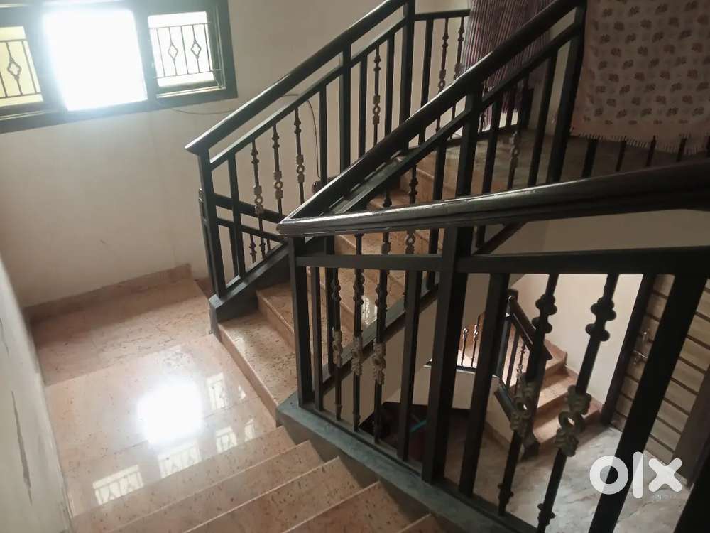 PG FOR RENT-5500 ADVANCE -2000, REFUND WILL -1000