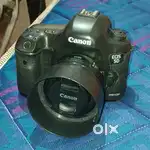 Canon 5d mark III price negotiable
