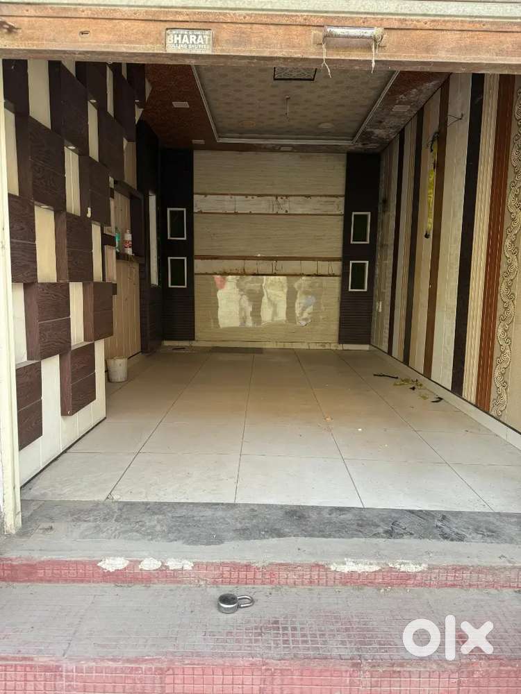 Shop for sale size 11ft . 8 x 20