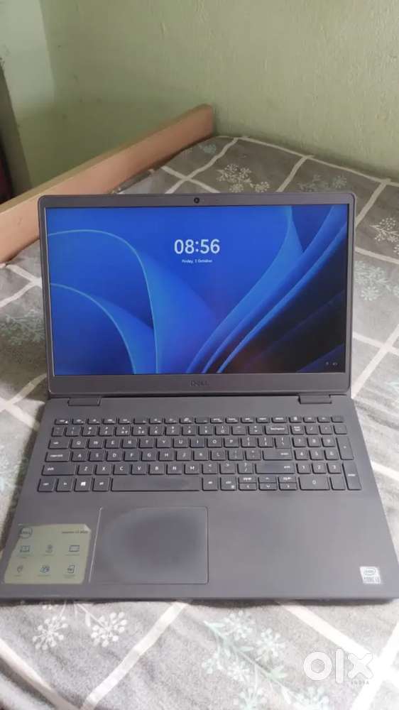 Dell laptop i3 1tb hhd , 256 SSD 11gen,8gb RAM