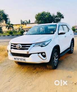 Toyota Fortuner 4×4 Sigma4 2017 Diesel Well Maintained