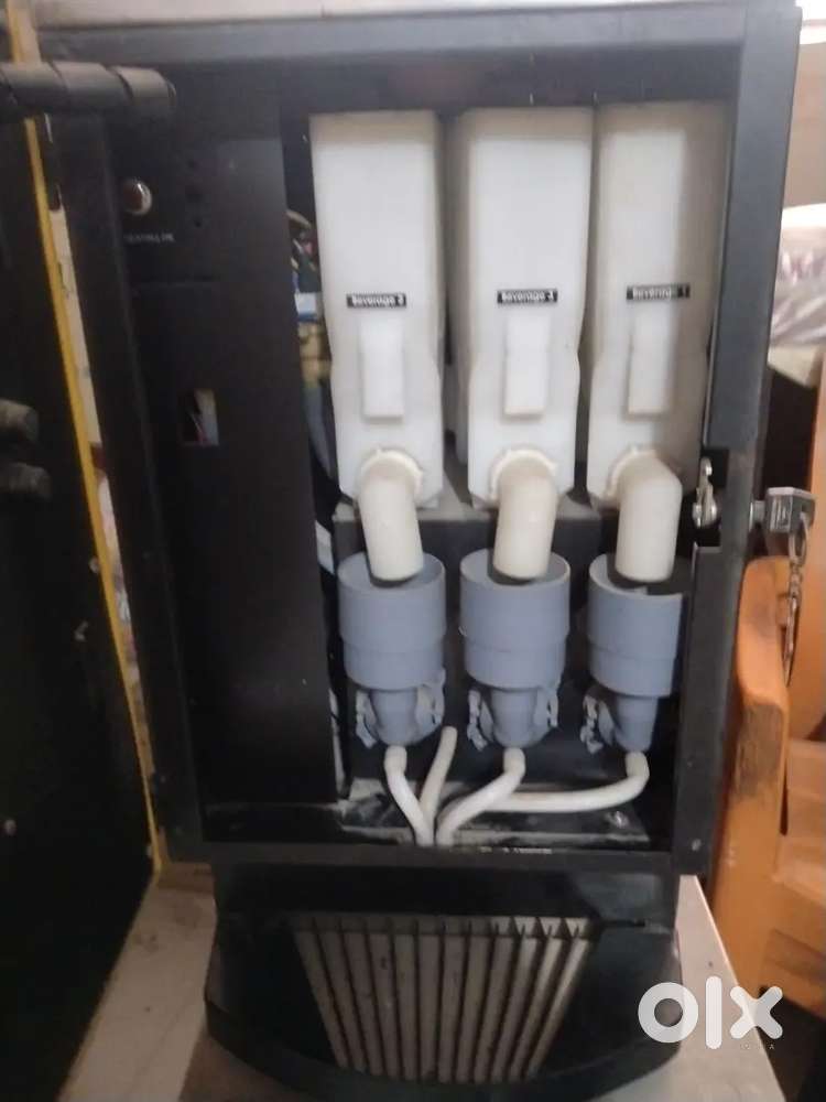 Tea and coffee machine