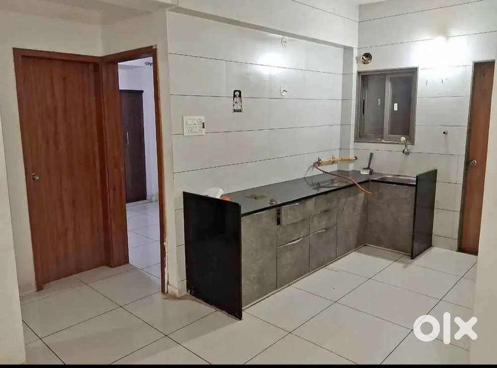 Beautiful 2 bhk semi furnished flat near Raiya Hill