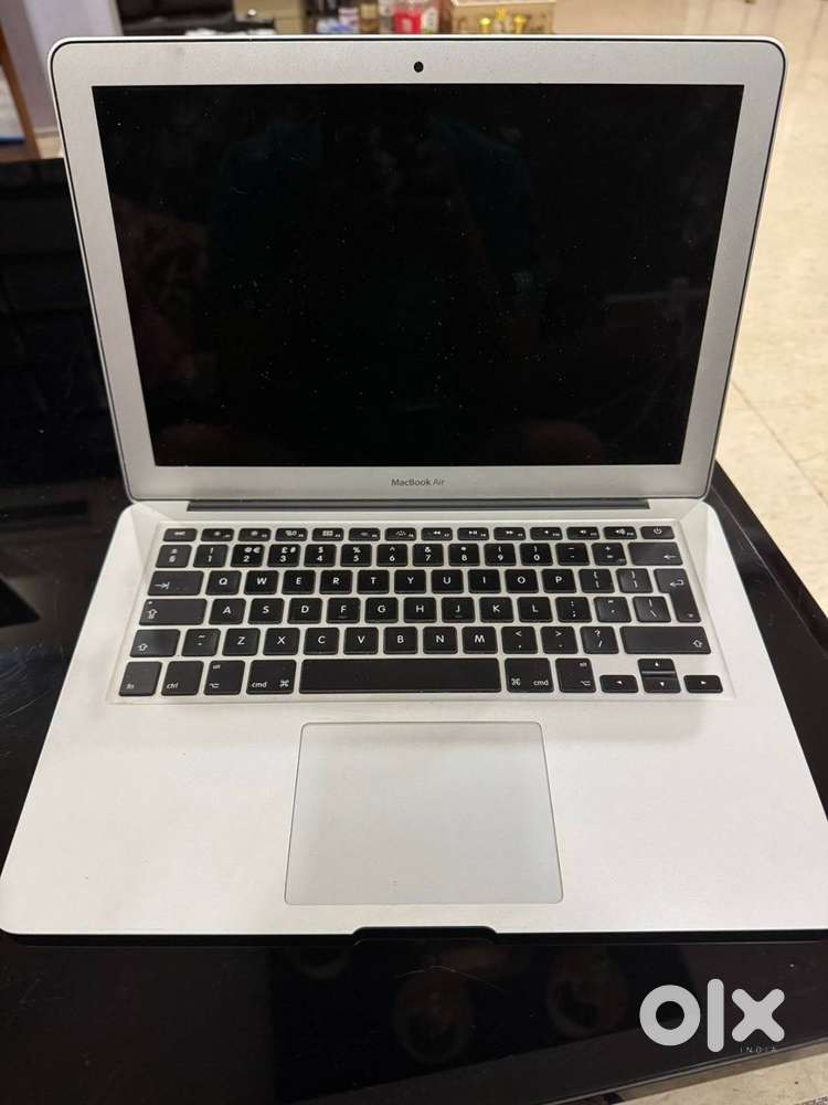 Macbook Air 13 inch 2017 i7