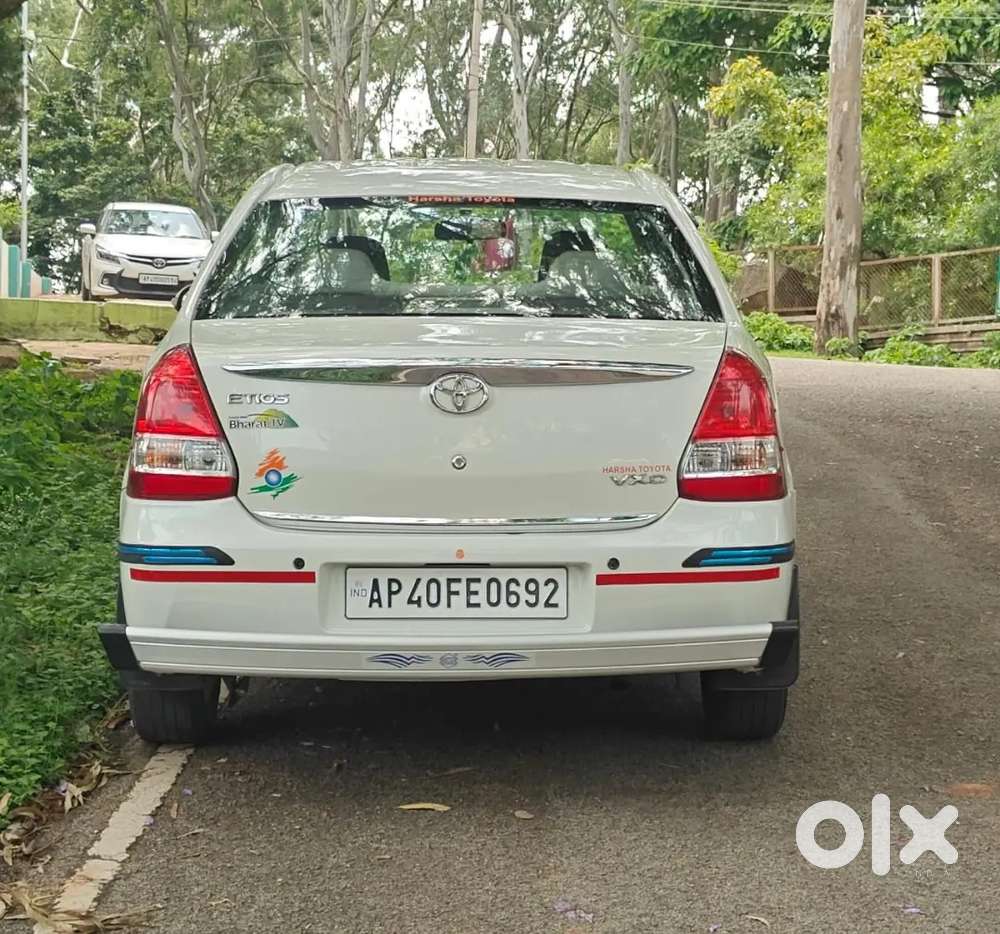 Toyota Etios 2015 Diesel 200000 Km Driven