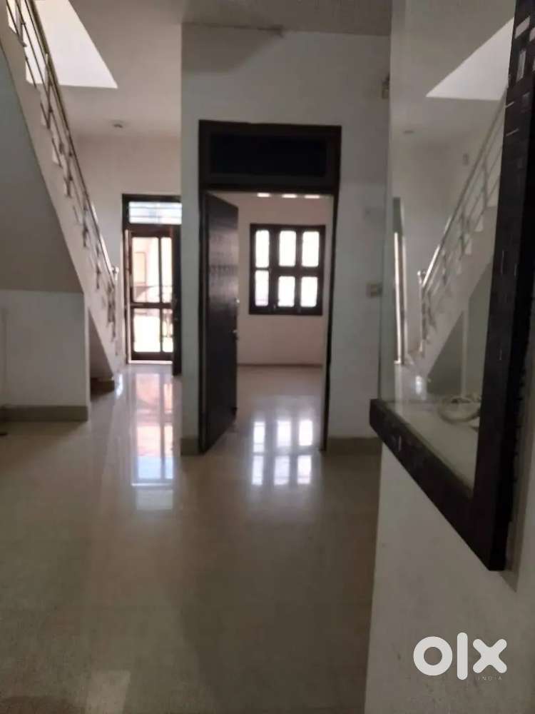 Setia colony main road