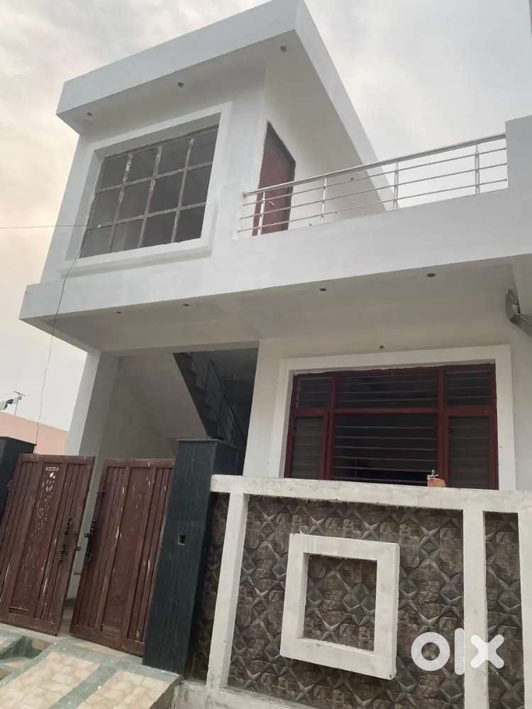 2BHK HOUSE FOR SALE 100 GAJ MDDA APPROVED 23 FRONT NEAR GMS ROAD