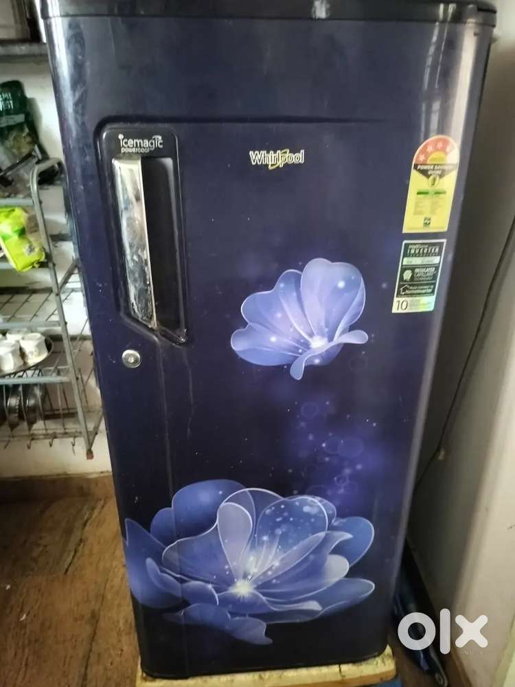 Whirlpool Refrigerator 200L – Good Condition