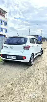 Grand i10 CNG