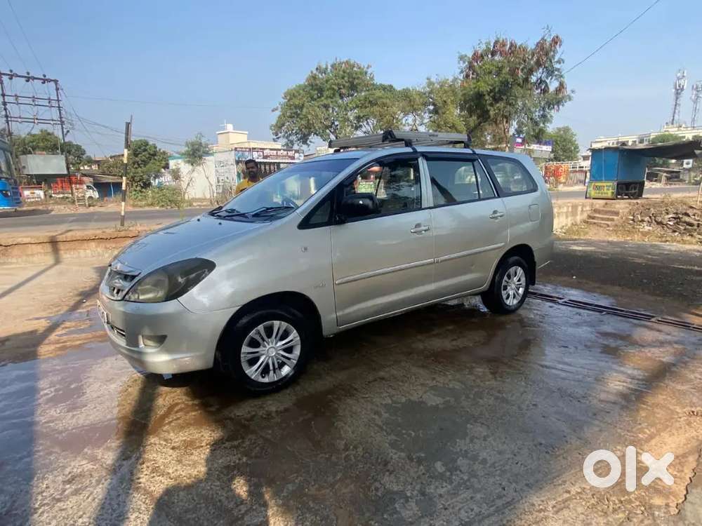 Toyota Innova 2005 Diesel Well Maintained