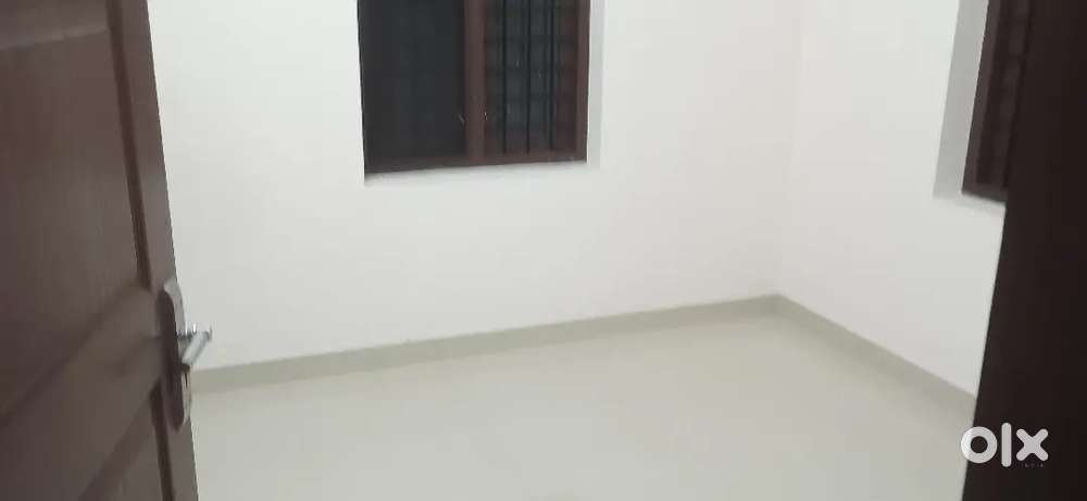 1000 sqft 2 bhk apartment in pallunada