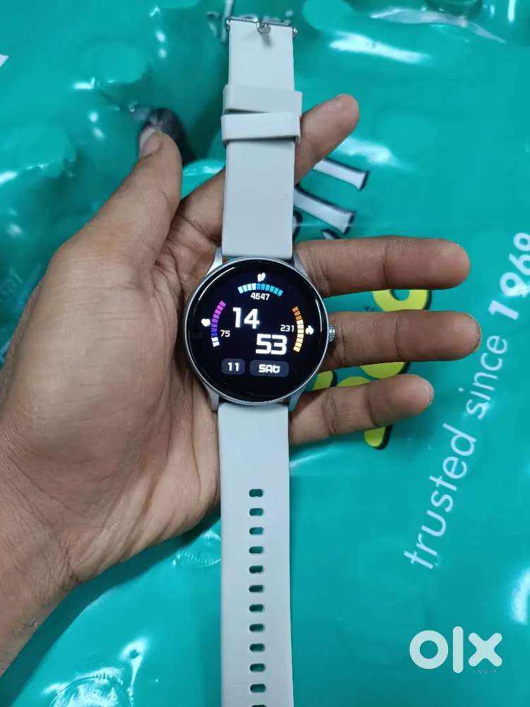 Fire Boltt Hurricane Smart watch
