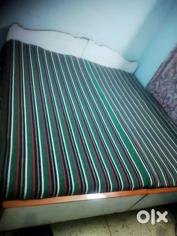 Double bed