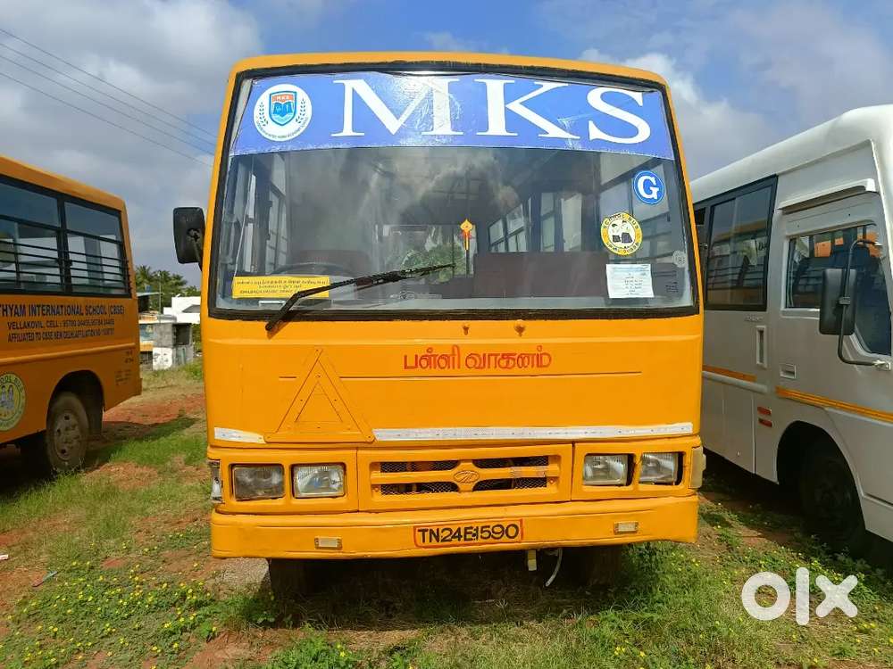 Mahindra school bus