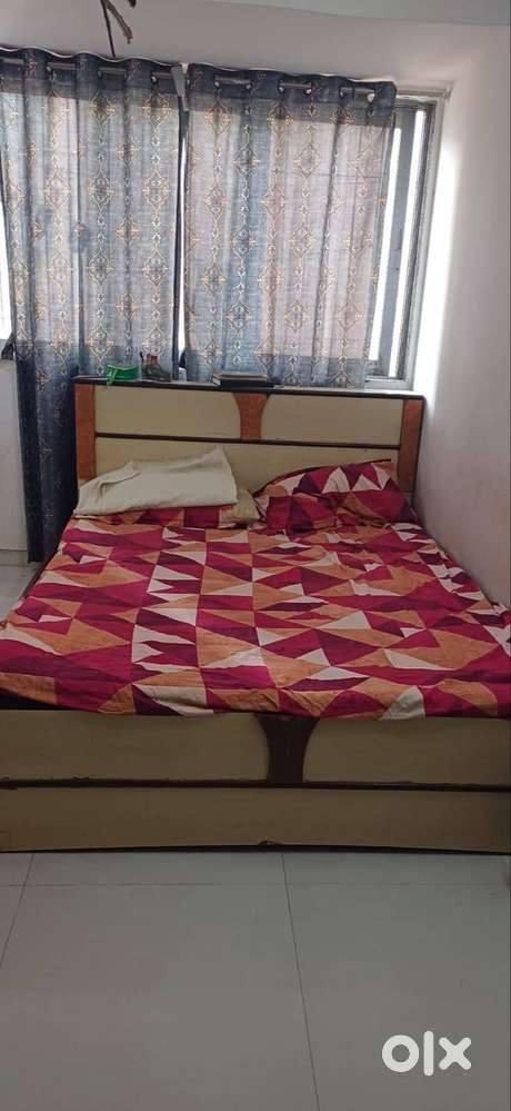1bhk for male pg at Goregaon west cheep prices