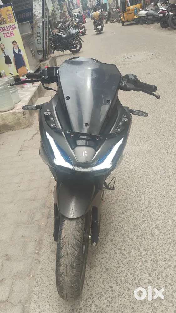 KARIZMA XMR 210