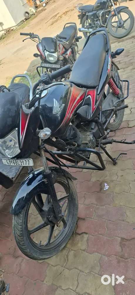 Emergency me dene ki hai