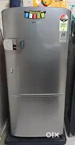 SAMSUNG 3 Star 1yr used only it's New fridge