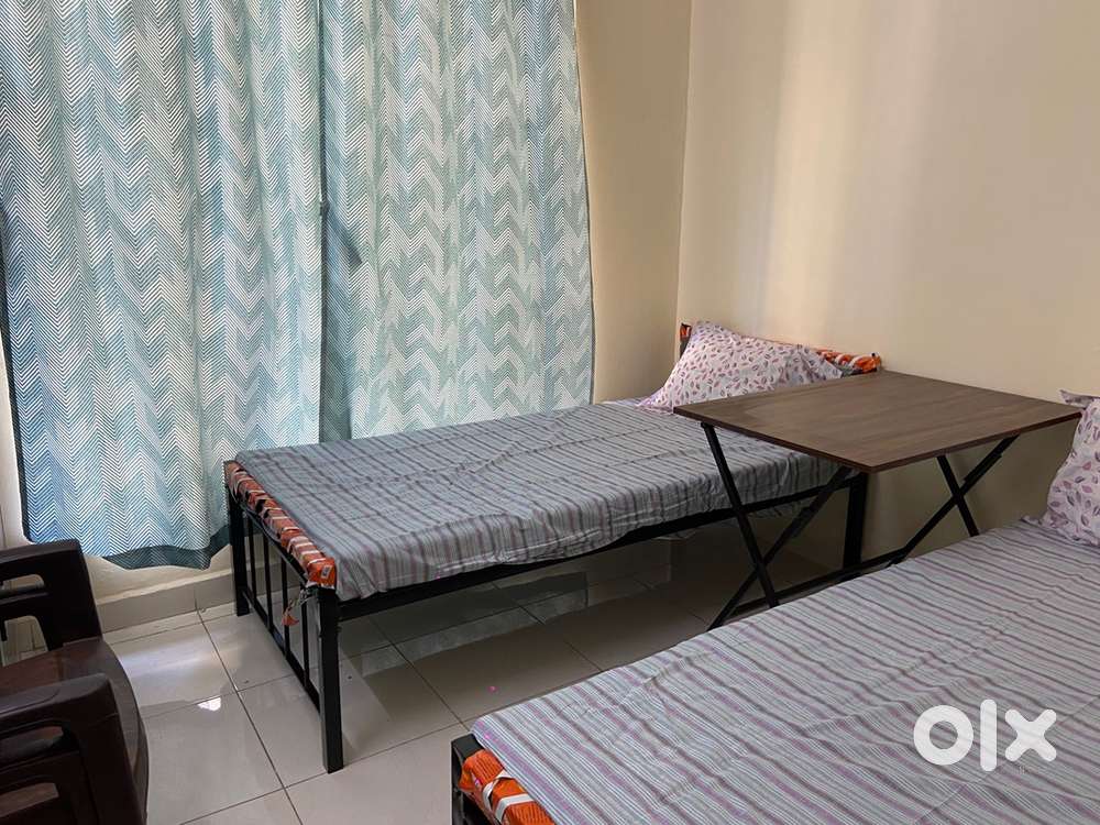 Direct owner girls pg in airoli sect 19