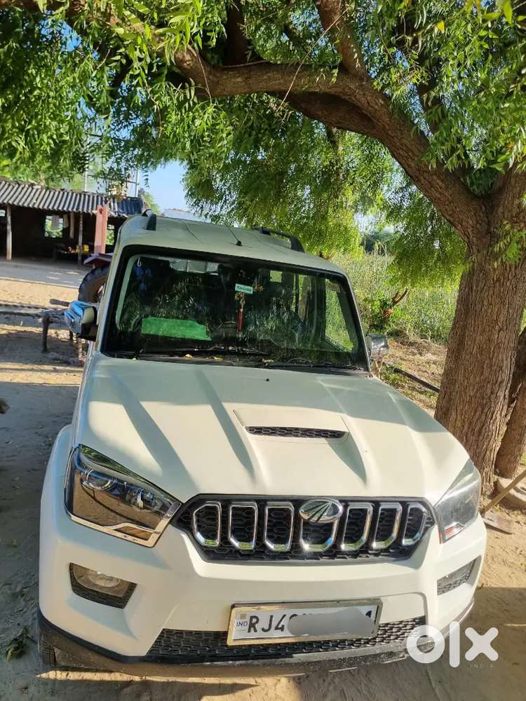 Mahindra Scorpio 2015 Diesel 61313 Km Driven