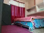 Students ke liye room with bed, mattress,fan in Tilak Nagar Allahpur