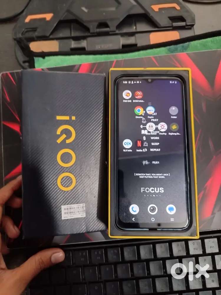Exchange be available IQ Z6 Light 5G Koi bhi dikkat nahin Hai bill box