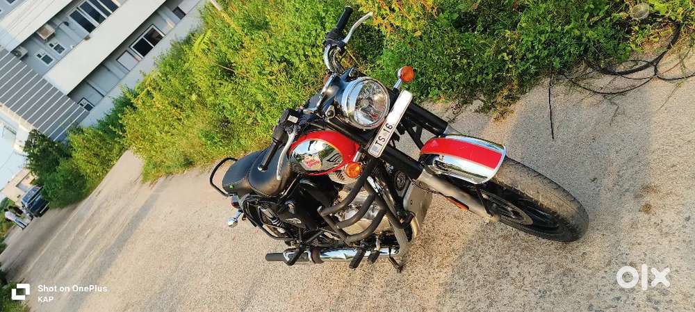 Royal Enfield classic 350 chrome Red BS6